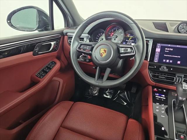 2023 Porsche Macan Macan