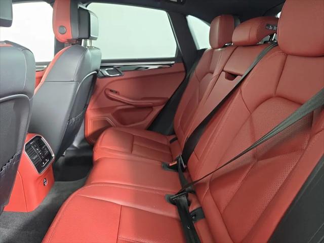 2023 Porsche Macan Macan