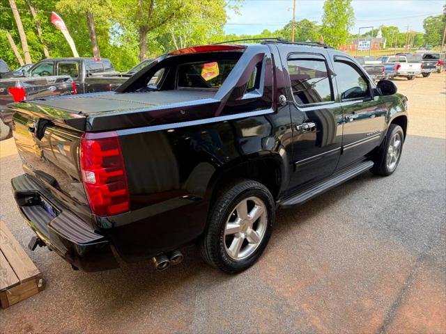 2013 Chevrolet Avalanche LT