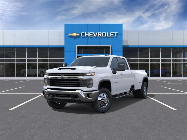 2026 Chevrolet Silverado 3500HD Crew Cab, Long Bed, LT Dual Rear Wheel, RWD