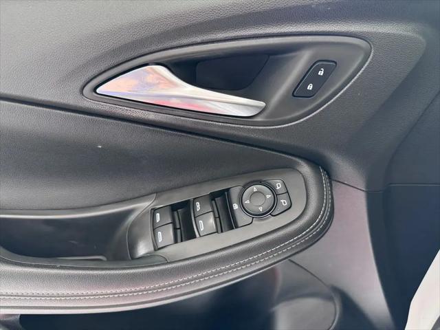 2020 Buick Encore GX AWD Select