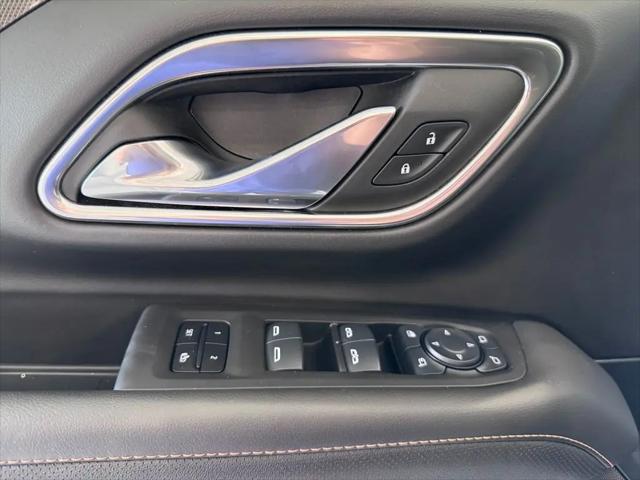 2024 GMC Yukon 4WD AT4