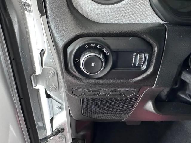 2024 Jeep Wrangler 4-Door Willys 4x4