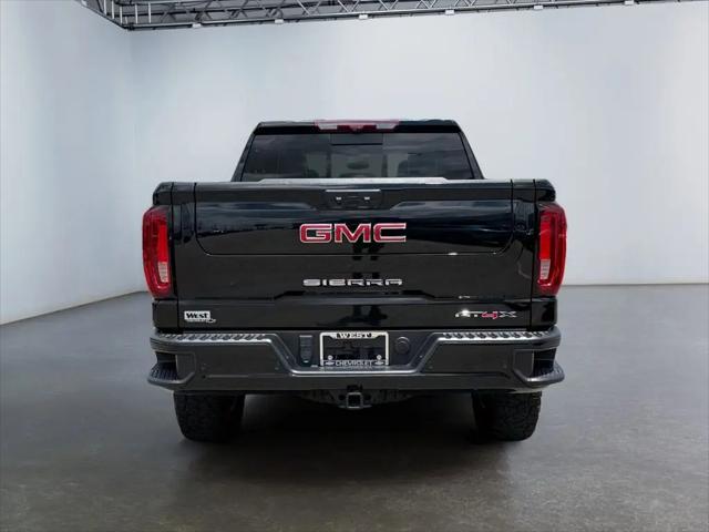 2024 GMC Sierra 1500 4WD Crew Cab Short Box AT4X