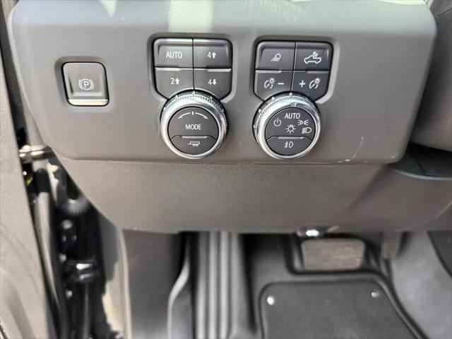 2024 GMC Sierra 1500 4WD Crew Cab Short Box AT4X