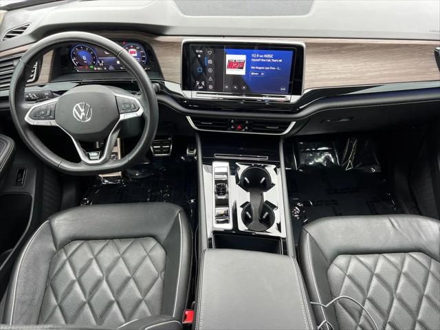 2024 Volkswagen Atlas 2.0T SEL Premium R-Line
