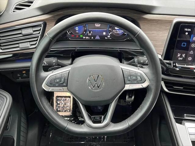 2024 Volkswagen Atlas 2.0T SEL Premium R-Line