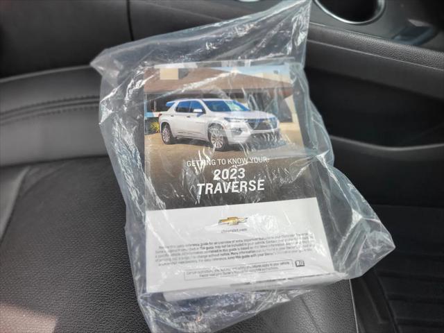 2023 Chevrolet Traverse FWD RS