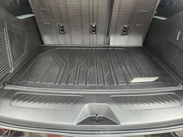 2026 Chevrolet Suburban LT, RWD