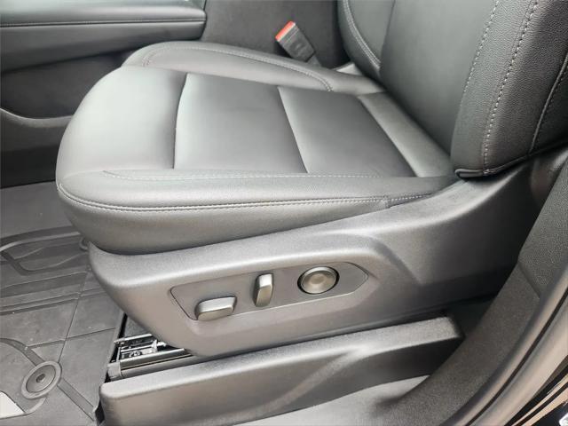 2026 Chevrolet Suburban LT, RWD