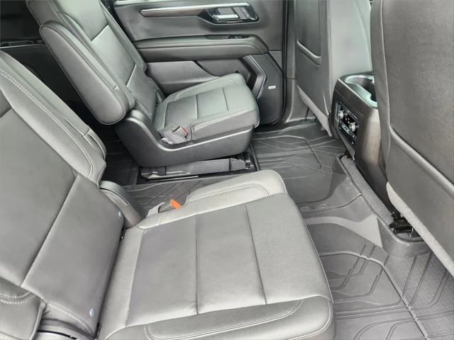 2026 Chevrolet Suburban LT, RWD
