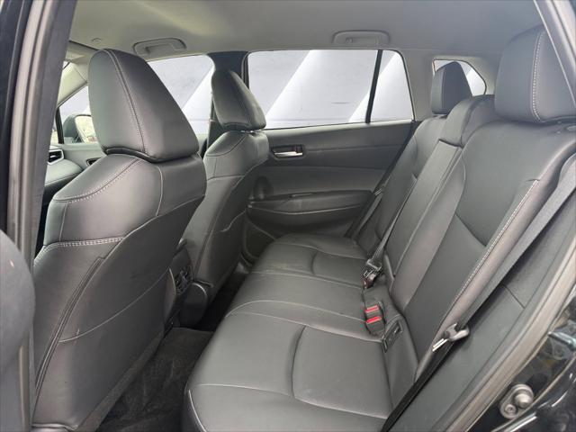 2025 Toyota Corolla Cross XLE
