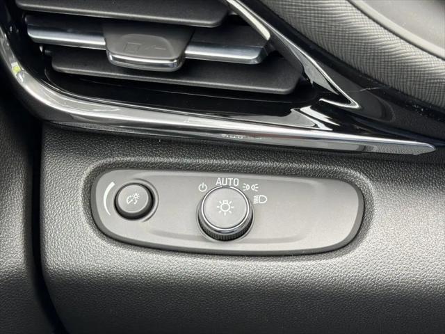 2026 Buick NV Sport Touring FWD