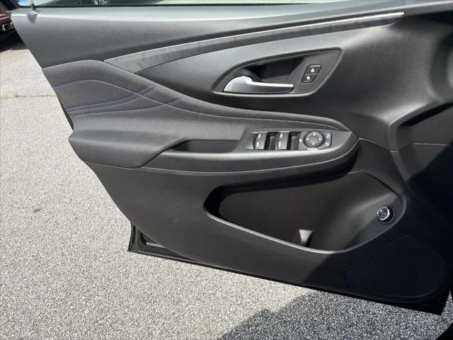 2026 Buick NV Sport Touring FWD