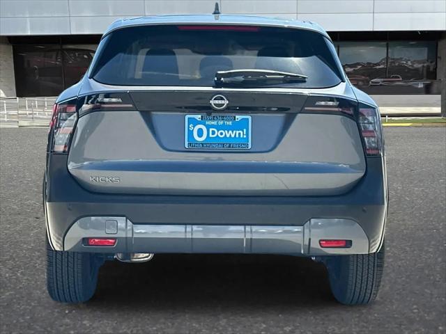 2025 Nissan Kicks SV FWD