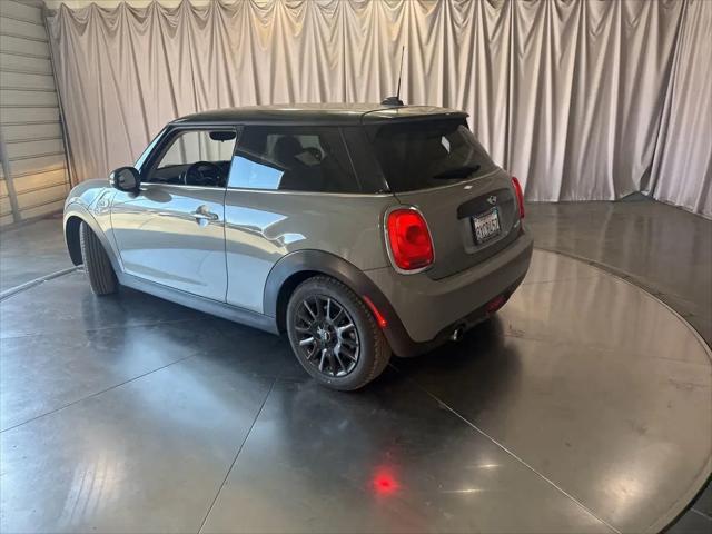2016 MINI Hardtop Cooper