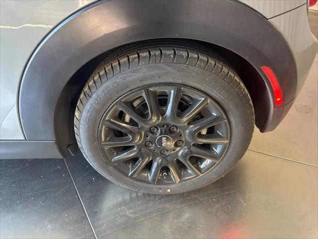 2016 MINI Hardtop Cooper