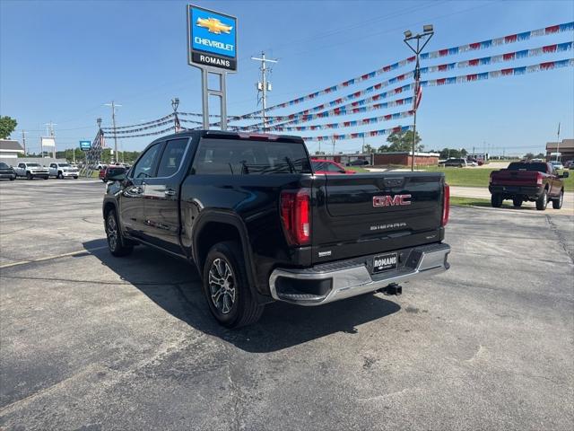 2025 GMC Sierra 1500 2WD Crew Cab Short Box SLT