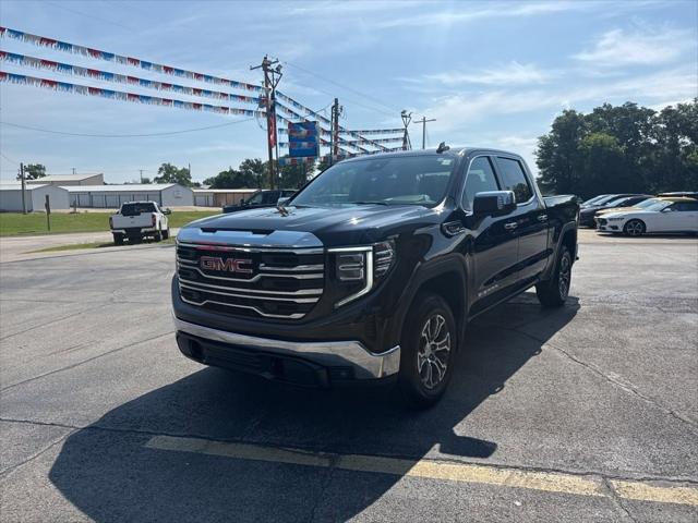 2025 GMC Sierra 1500 2WD Crew Cab Short Box SLT