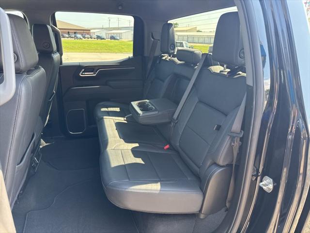2025 GMC Sierra 1500 2WD Crew Cab Short Box SLT