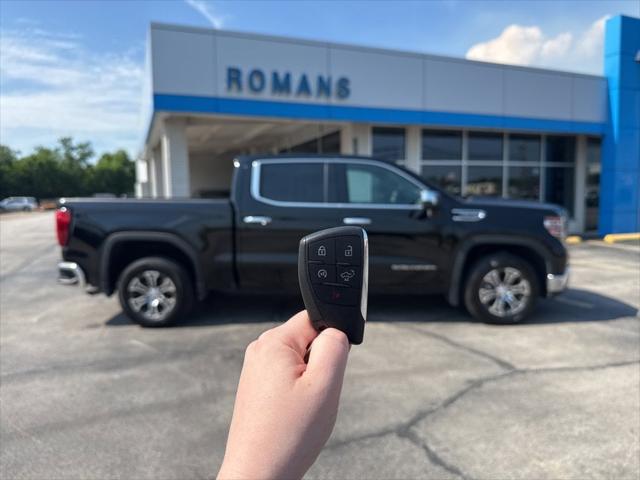 2025 GMC Sierra 1500 2WD Crew Cab Short Box SLT