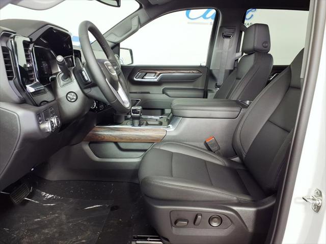 2026 GMC Sierra 1500 Crew Cab, Short Bed, SLT, RWD