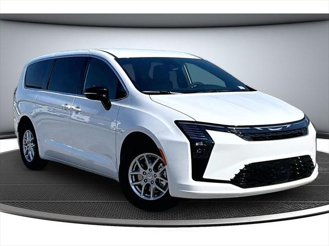 2027 Chrysler Pacifica Select