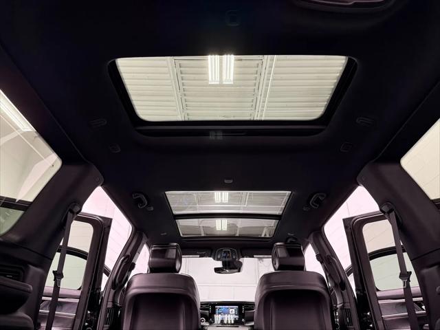 2024 Jeep Wagoneer Series II Carbide