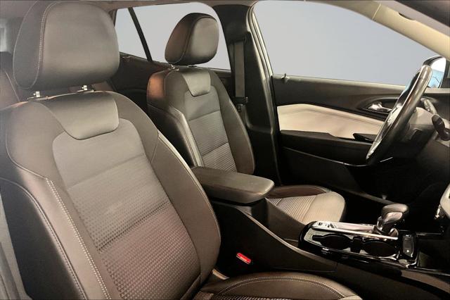 2024 Chevrolet Trax FWD LT