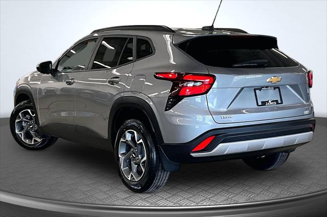 2024 Chevrolet Trax FWD LT