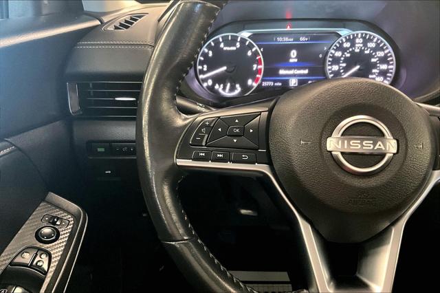 2024 Nissan Sentra SV Xtronic CVT