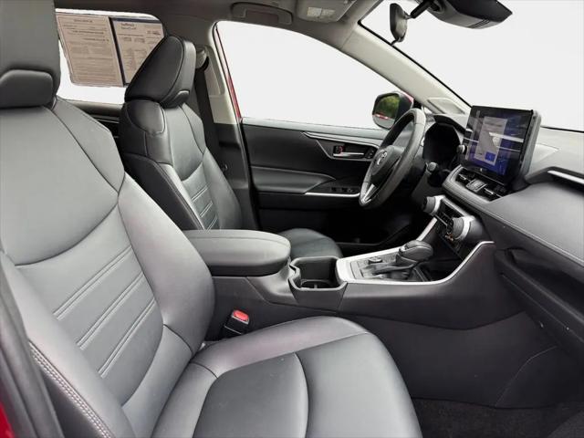 2023 Toyota RAV4 Hybrid XLE Premium