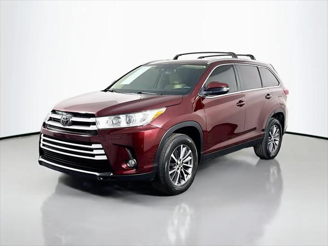 2019 Toyota Highlander XLE for sale in Lynnwood, WA