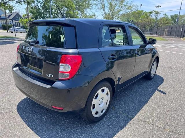2013 Scion xD Base