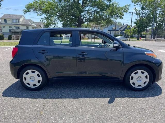 2013 Scion xD Base