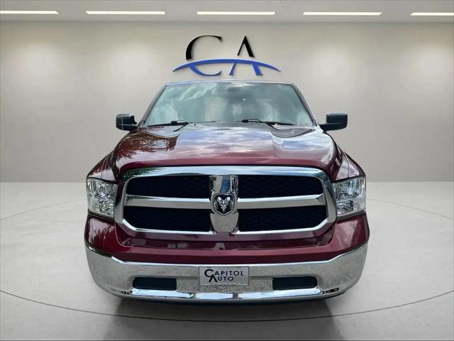 2022 Ram 1500 Classic SLT Crew Cab 4x4 5'7" Box
