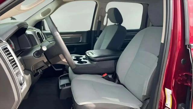 2022 Ram 1500 Classic SLT Crew Cab 4x4 5'7" Box