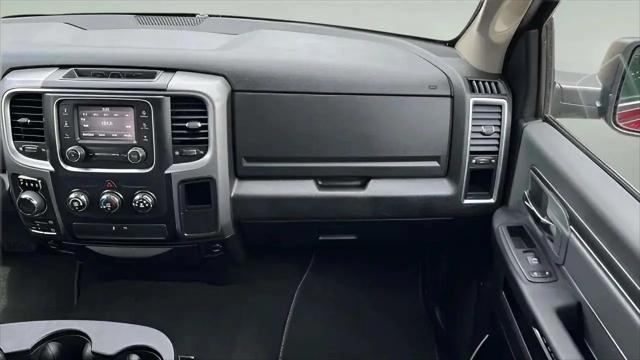 2022 Ram 1500 Classic SLT Crew Cab 4x4 5'7" Box