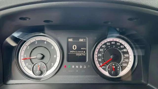2022 Ram 1500 Classic SLT Crew Cab 4x4 5'7" Box