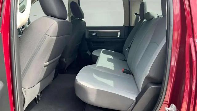2022 Ram 1500 Classic SLT Crew Cab 4x4 5'7" Box