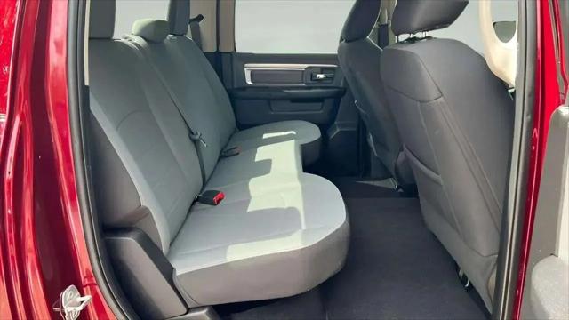 2022 Ram 1500 Classic SLT Crew Cab 4x4 5'7" Box