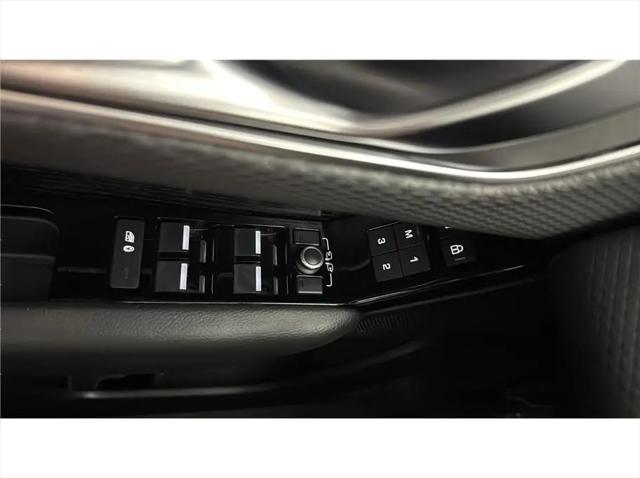 2021 Land Rover Range Rover Velar P250 R-Dynamic S