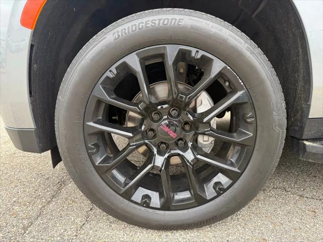 2023 GMC Yukon 4WD SLT