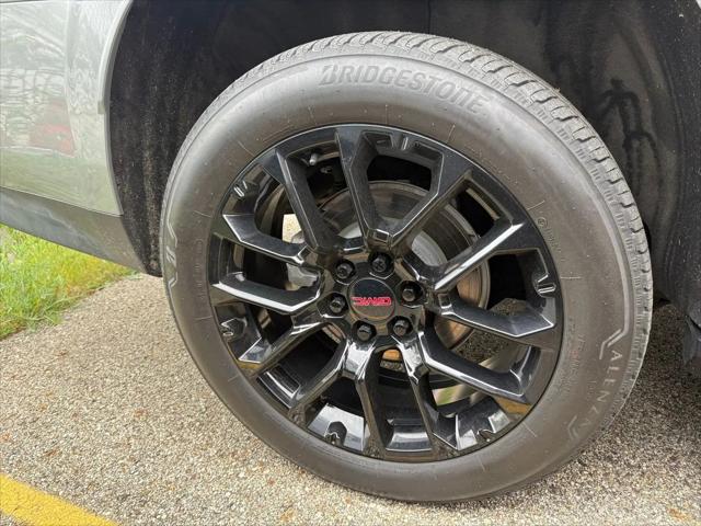 2023 GMC Yukon 4WD SLT