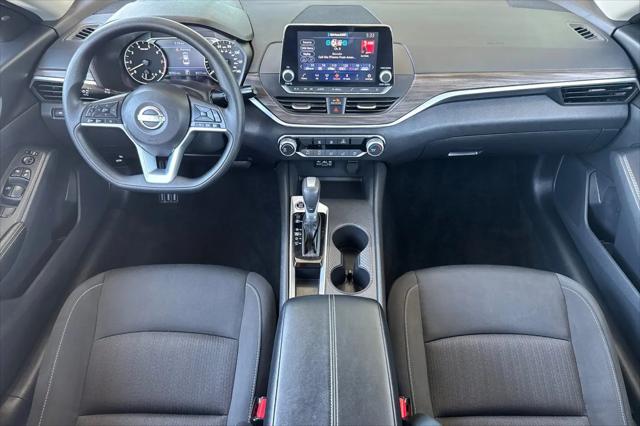 2025 Nissan Altima SV FWD