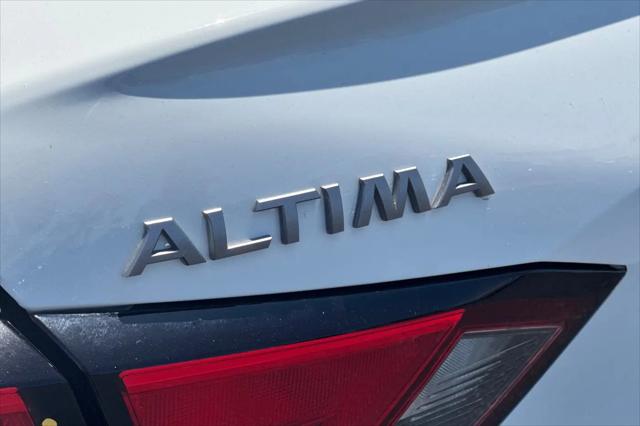 2025 Nissan Altima SV FWD