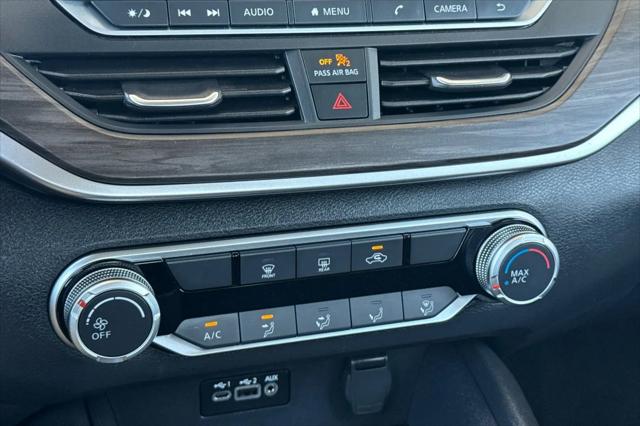 2025 Nissan Altima SV FWD