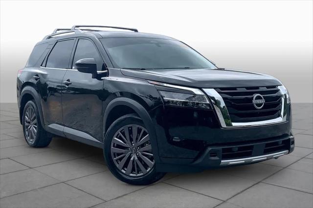 2024 Nissan Pathfinder SL FWD