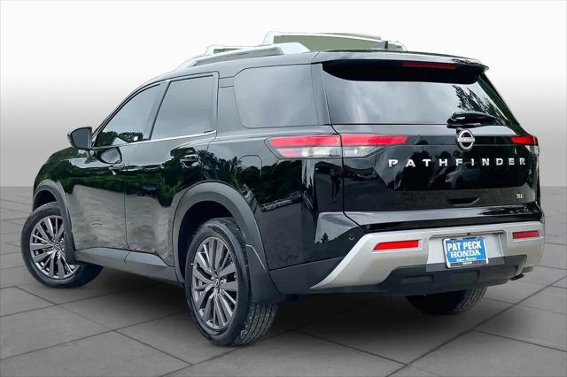 2024 Nissan Pathfinder SL FWD