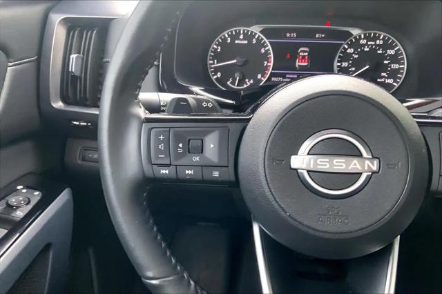 2024 Nissan Pathfinder SL FWD